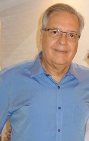 Médico é bastante querido na área de saúde 