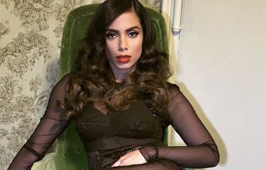 A cantora foi a vencedora da única categoria feminina da revista GQ