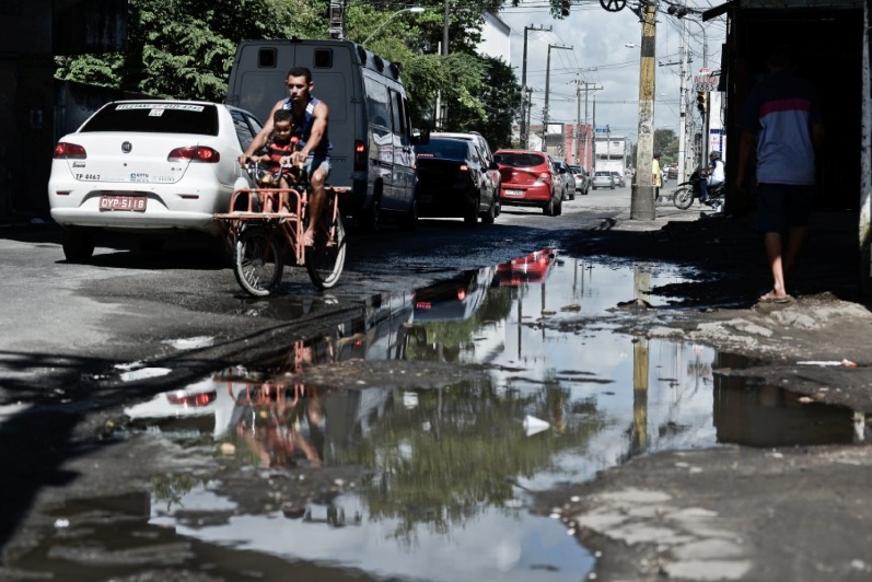 Rua Imperial, na Capital, tem problemas de drenagem