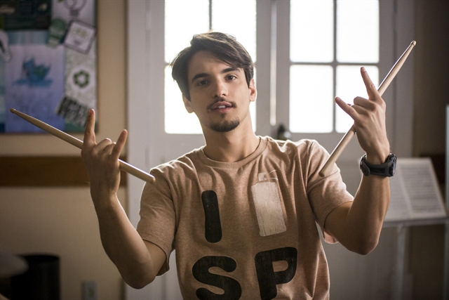 Gabriel Calamari é Felipe, em 'Malhação'