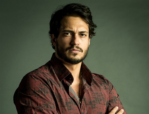 Raphael Vianna é Laerte em 'O Outro Lado do Paraíso'