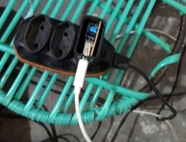 Mulher sofreu choque elétrico