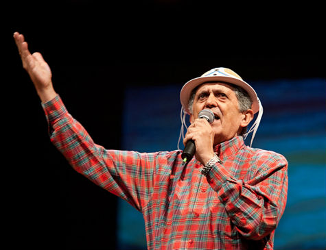 Abraçar a juventude é a principal preocupação do forrozeiro Ivan Ferraz