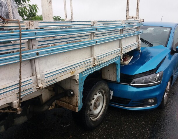 O local escolhido foi a capela Little White Wedding Chapem, em Las Vegas