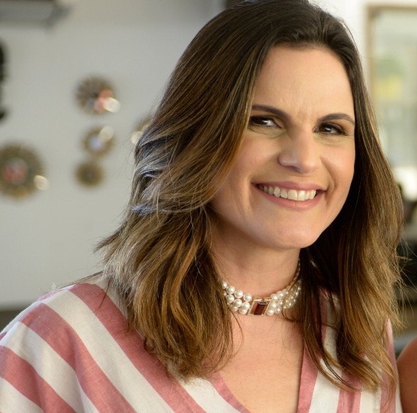 Marcia Longman lança sua primeira coleção de joias em ouro 18k