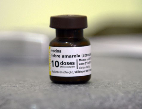 Vacina contra febre amarela