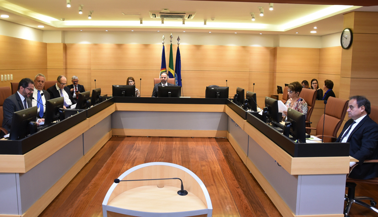 Sessão especial realizada nesta quarta-feira (25) do Tribunal de Contas de Pernambuco