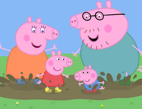 No filme, Peppa Pig e a família brincam em poças de lama