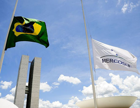 Bandeira Brasil e Mercosul