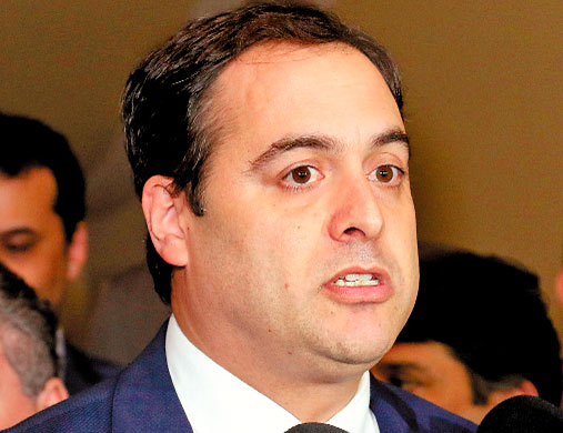 Paulo Câmara visitou o São João de várias cidades