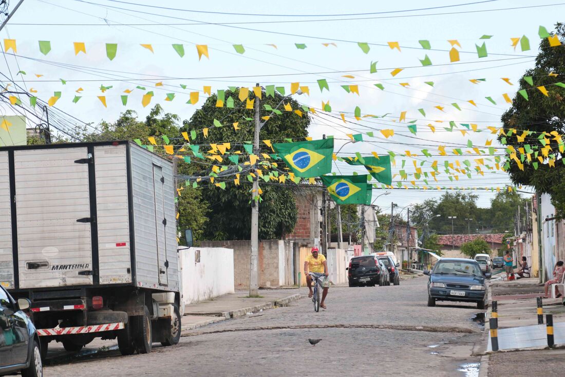 Clima de Copa ainda não contagiou brasileiros