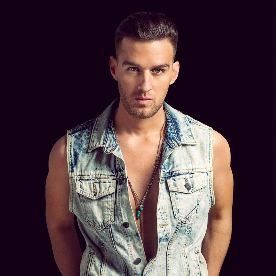 Rafha é DJ queridinho das baladas em Ibiza