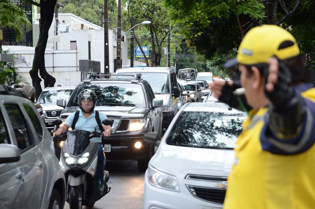 Governo nega aumento de insegurança no trânsito com possível fim de aulas em autoescolas