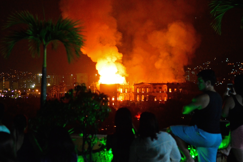 Incêndio no Museu Nacional da UFRJ, na Quinta da Boa Vista