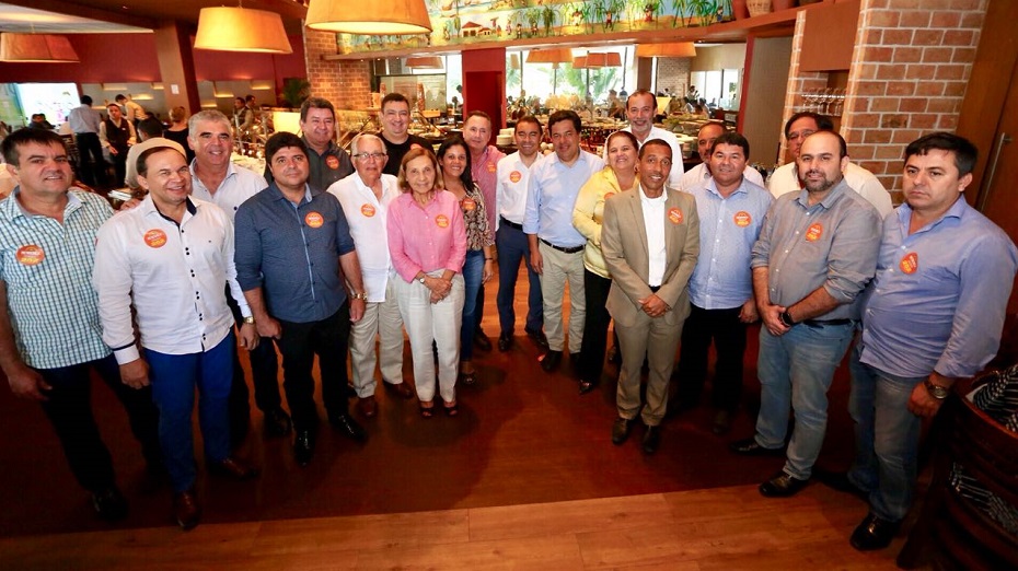 Segundo as contas do democrata 43 prefeitos da base governista apoiam sua candidatura