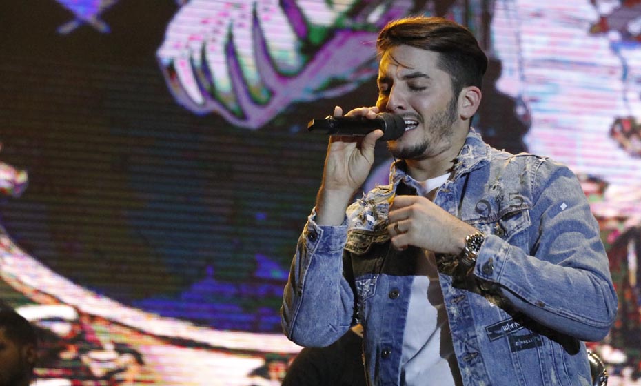 Jonas Esticado apresenta show Intense no Terminal Marítimo do Recife