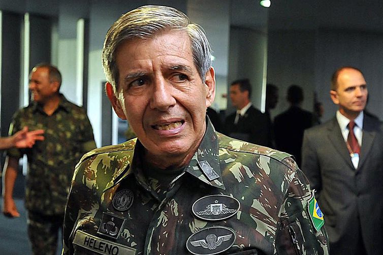 General Augusto Heleno foi anunciado como ministro da Defesa pelo presidente eleito Jair Bolsonaro