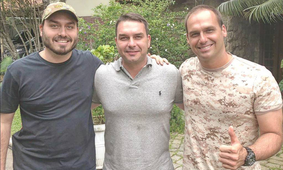 Carlos, Flávio e Eduardo Bolsonaro, filhos do presidente eleito Jair Bolsonaro