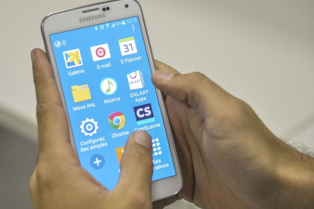 Acesso à internet pelo celular