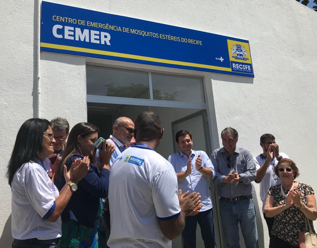 Entrega do Cemer, no Recife