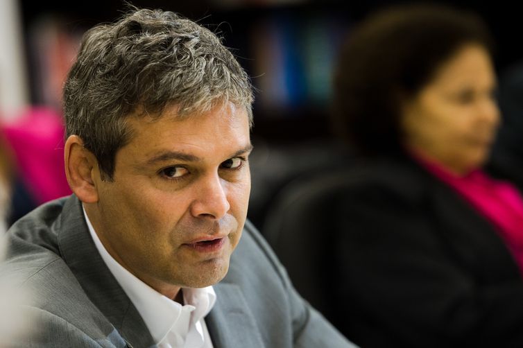 O líder do PT na Câmara dos Deputados, Lindbergh Farias