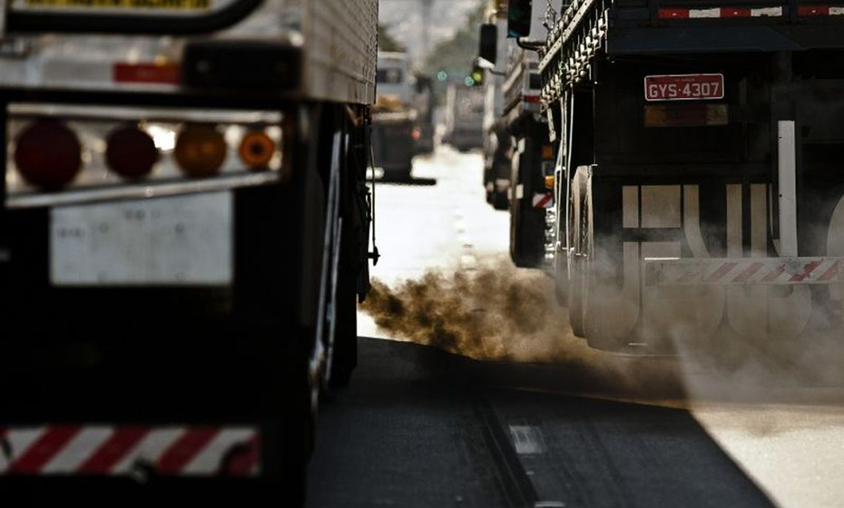 Caminhões são responsáveis por 21% das emissões de CO2