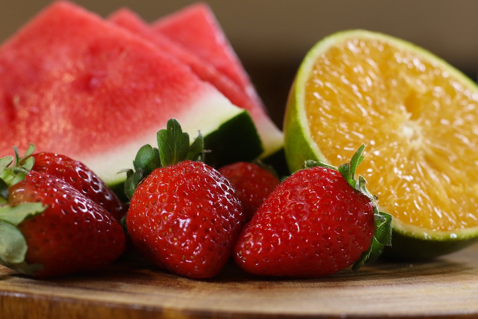 Melancia, morango e laranja entre as frutas benéficas ao organismo