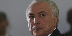 Ator Caio Junqueira