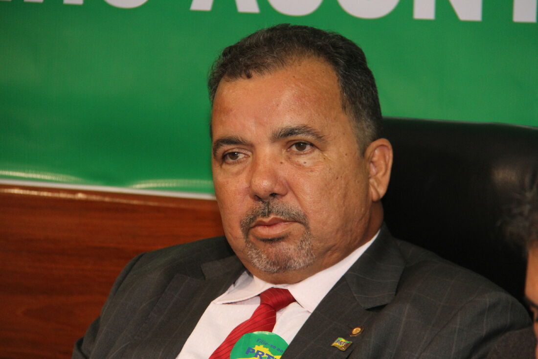 Vereador Hélio Guabiraba (sem partido)