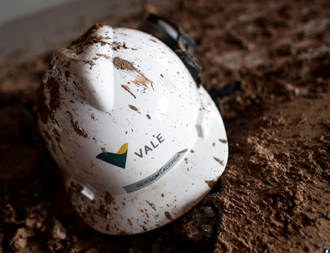 Capacete visto em um escritório da mineradora Vale, tirada 20 dias após a ruptura de uma barragem de rejeitos no Córrego do Feijão