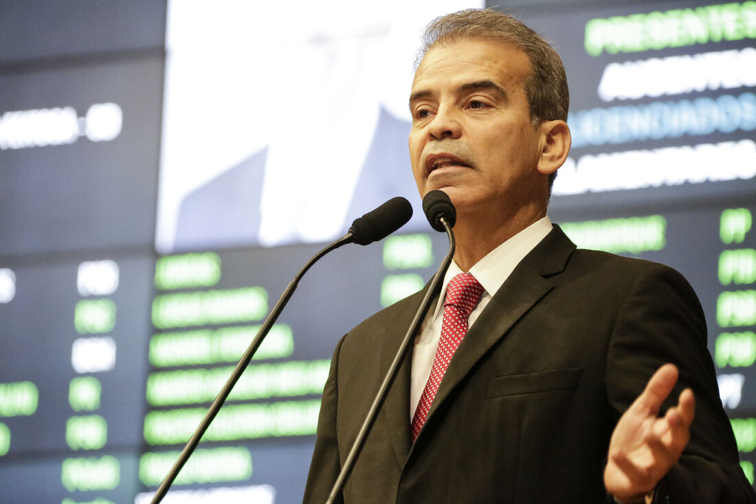 Iniciativa foi do deputado Alberto Feitosa (SD).