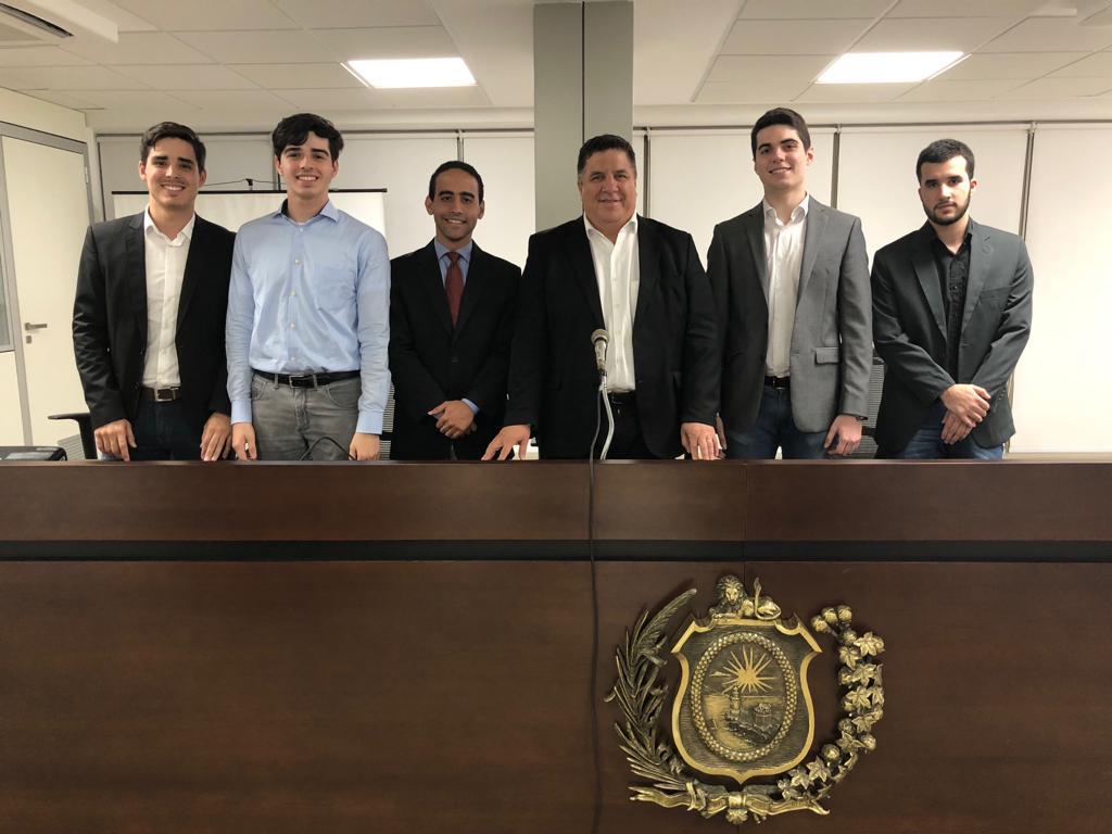 Frente Parlamentar em defesa da Família, da Vida e Políticas Sobre Drogas.