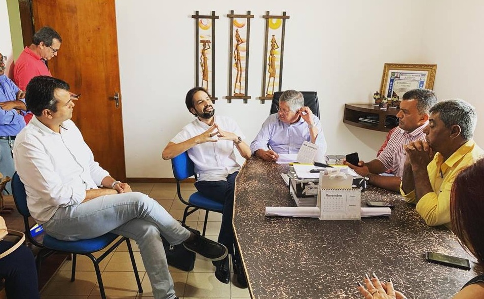 Helicóptero da PRF-PE foi usado no resgate da carioca