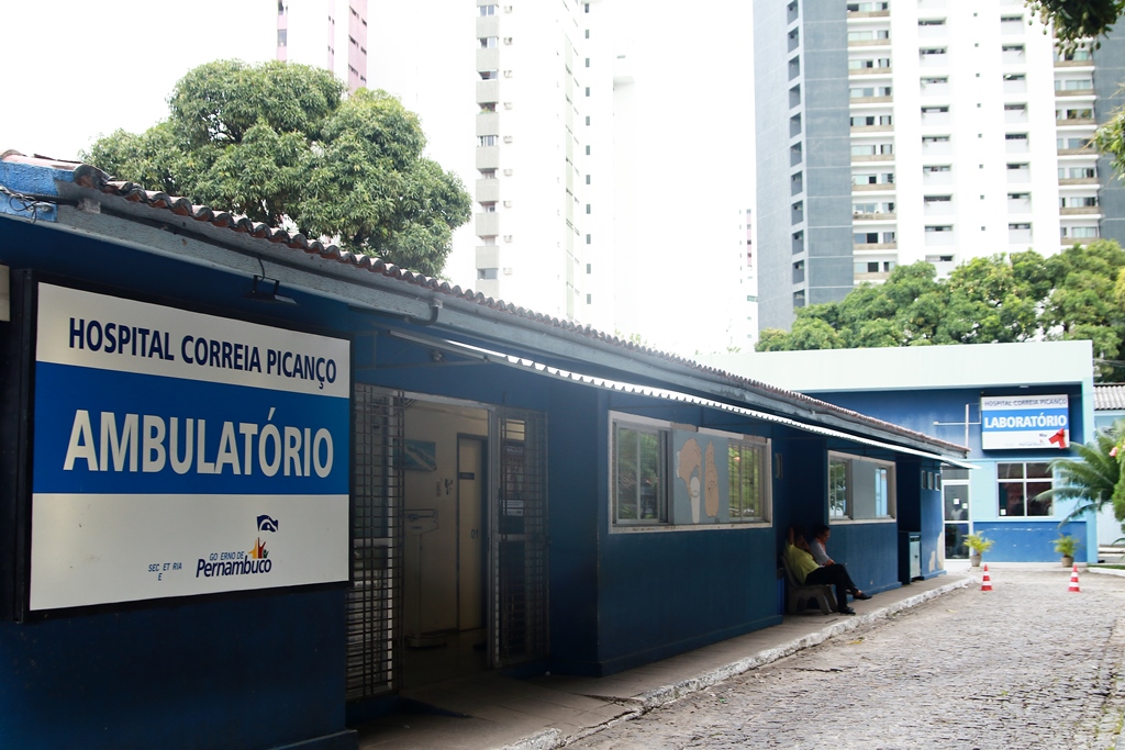 Hospital Correia Picanço, no Recife