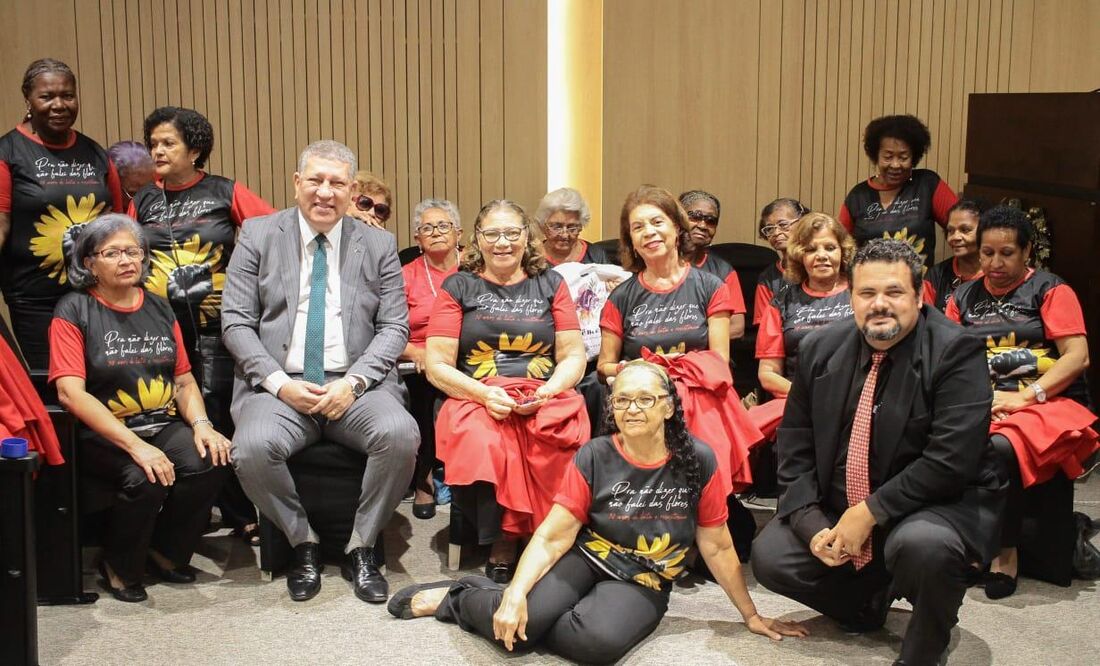 Solenidade marcou os 30 anos do Sindsprev na Alepe