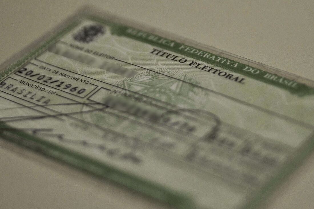 Mais de 5,3 milhões de eleitores terão título cancelado, informa TSE