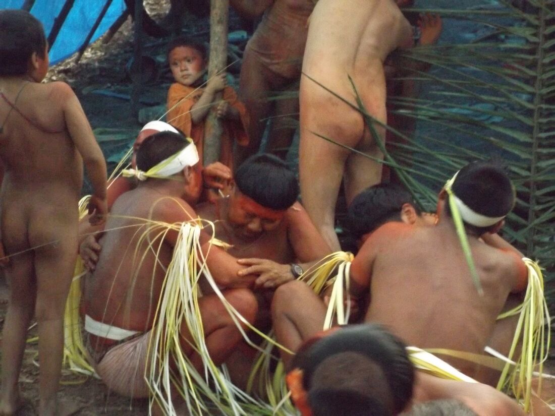 Indígenas Isolados Korubo do Rio Coari, na Terra Indígena Vale do Javari (AM)