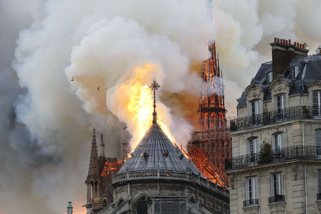 Incêndio atingiu a catedral de Notre Dame em abril de 2019