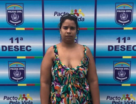 Falsa grávida de quíntuplos 