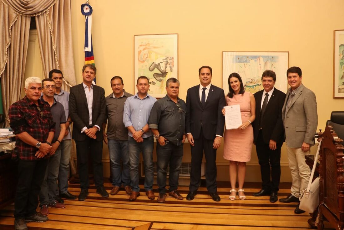 Encontro do governador Paulo Câmara com prefeitos