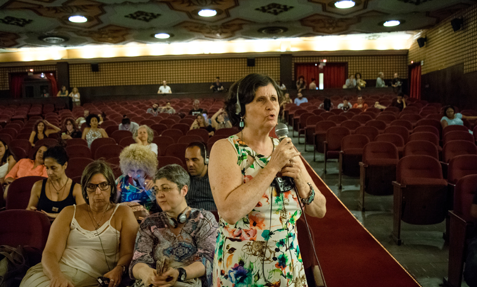 Sessão com acessibilidade no VerOuvindo em 2018