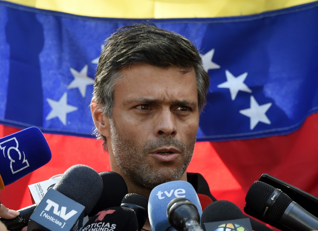 Leopoldo López classifica como "arbitrariedade" intenção de Maduro de retirar sua nacionalidade 