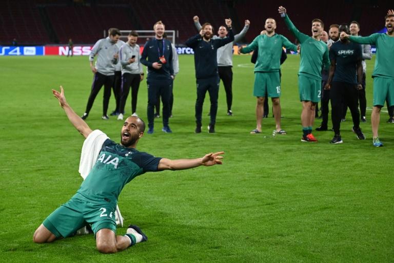 Brasileiro Lucas Moura 