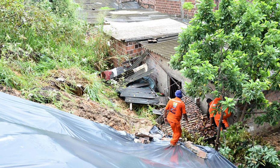 Governo fará simulação de ação em deslizamento de barreira
