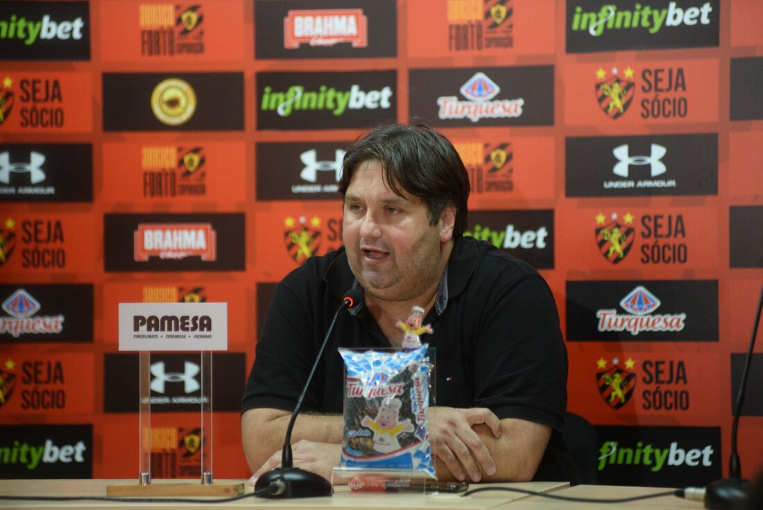 Diretor de futebol do Sport, Nelo Campos.  