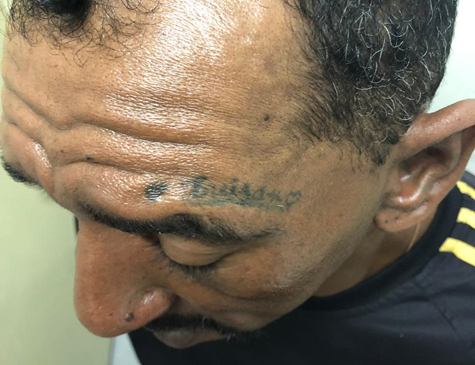 Homem matou a companheira com uma toalha em um motel