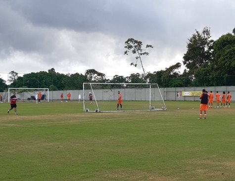 Treino do Santa Cruz no CT Ninho das Cobras