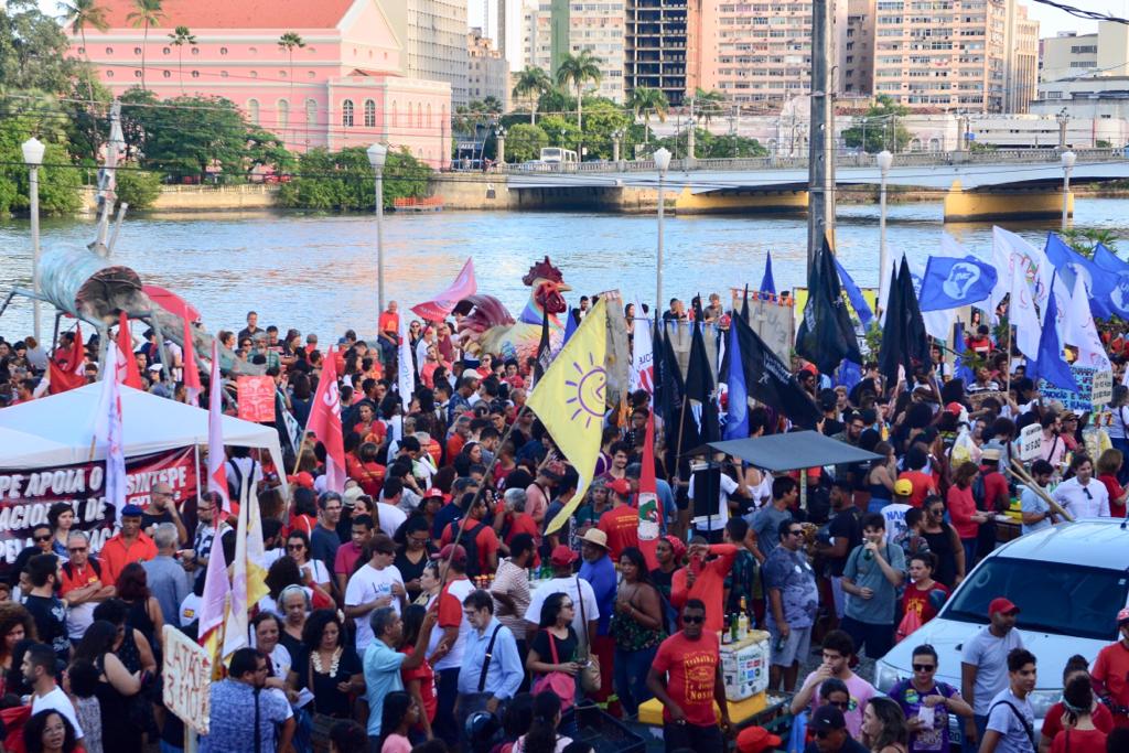 Concentração será na Rua da Aurora, em frente ao Ginásio Pernambucano