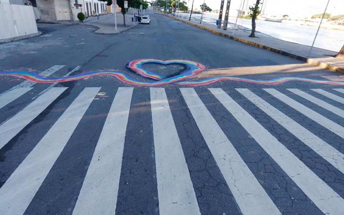 Intervenção artística contra homofobia no Recife