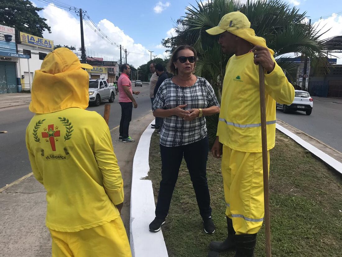 Prefeita em exercício Nadegi Queiroz (DC) cumpriu agenda de trabalho durante festejos juninos.